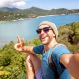 https://melmedhealth.com/wp-content/uploads/2024/03/guy-taking-selfie-160x160.webp